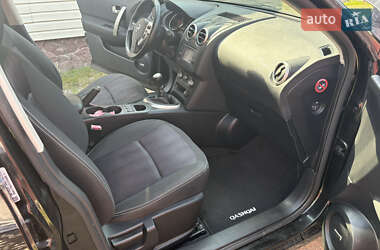 Внедорожник / Кроссовер Nissan Qashqai 2012 в 