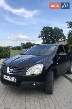 Внедорожник / Кроссовер Nissan Qashqai 2008 в 