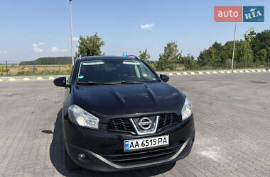 Внедорожник / Кроссовер Nissan Qashqai 2012 в 