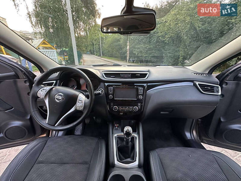 Внедорожник / Кроссовер Nissan Qashqai 2015 в Тернополе фото 17 Внедорожник / Кроссовер Nissan Qashqai 2015 в Тернополе