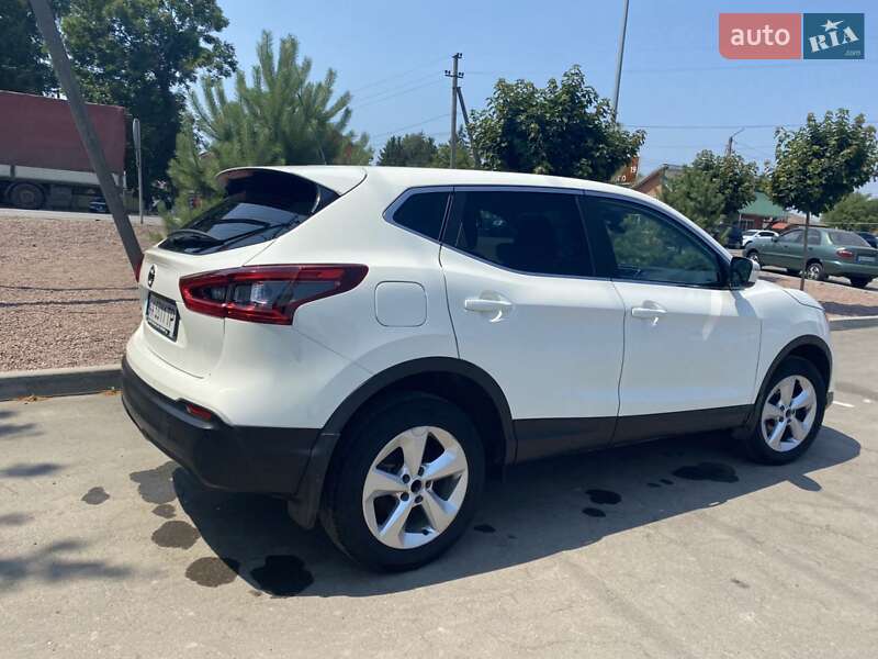 Внедорожник / Кроссовер Nissan Qashqai 2018 в Немирове
