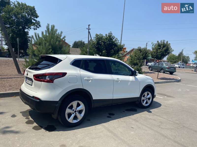 Внедорожник / Кроссовер Nissan Qashqai 2018 в Немирове