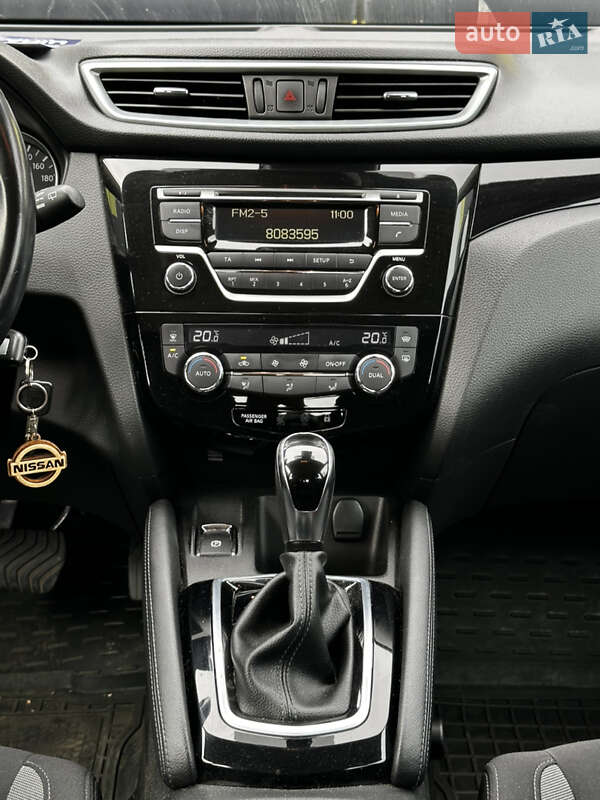 Внедорожник / Кроссовер Nissan Qashqai 2017 в Львове