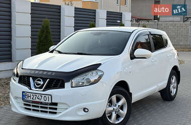 Позашляховик / Кросовер Nissan Qashqai 2011 в Одесі