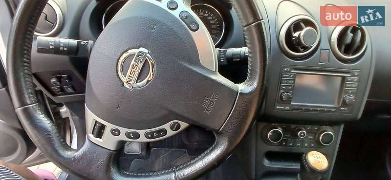 Внедорожник / Кроссовер Nissan Qashqai 2011 в Ровно