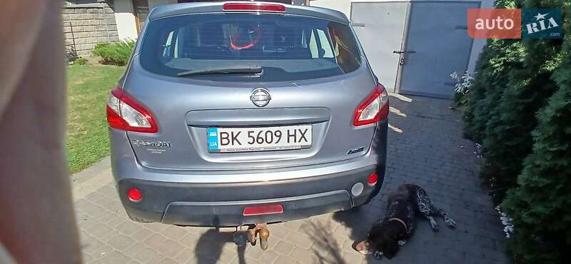 Внедорожник / Кроссовер Nissan Qashqai 2011 в Ровно
