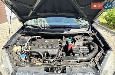 Внедорожник / Кроссовер Nissan Qashqai 2008 в 