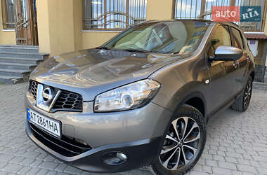 Позашляховик / Кросовер Nissan Qashqai 2011 в Коломиї