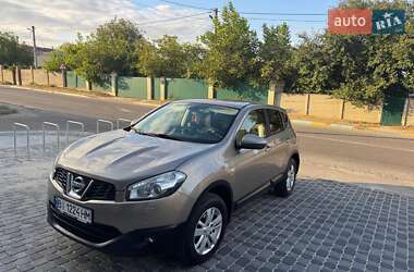 Позашляховик / Кросовер Nissan Qashqai 2011 в Києві