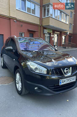 Позашляховик / Кросовер Nissan Qashqai 2010 в Тернополі