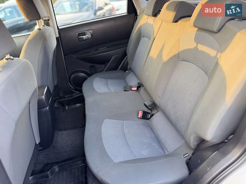 Внедорожник / Кроссовер Nissan Qashqai 2011 в Львове фото 29 Внедорожник / Кроссовер Nissan Qashqai 2011 в Львове
