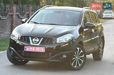 Внедорожник / Кроссовер Nissan Qashqai 2010 в 