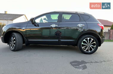 Внедорожник / Кроссовер Nissan Qashqai 2010 в 
