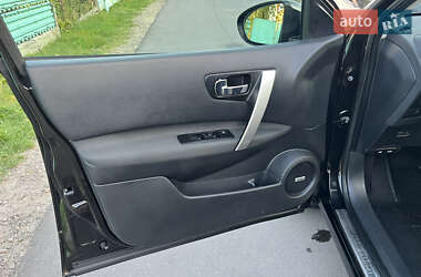 Внедорожник / Кроссовер Nissan Qashqai 2010 в 