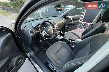 Внедорожник / Кроссовер Nissan Qashqai 2010 в 