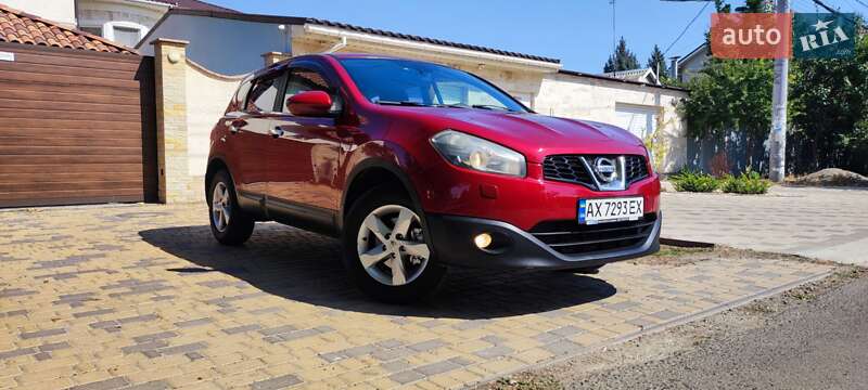 Внедорожник / Кроссовер Nissan Qashqai 2010 в Одессе