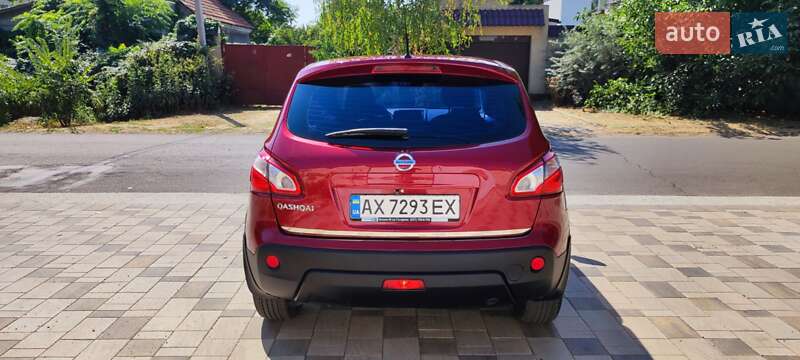 Внедорожник / Кроссовер Nissan Qashqai 2010 в Одессе