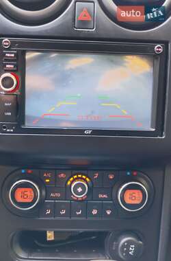 Позашляховик / Кросовер Nissan Qashqai 2010 в 