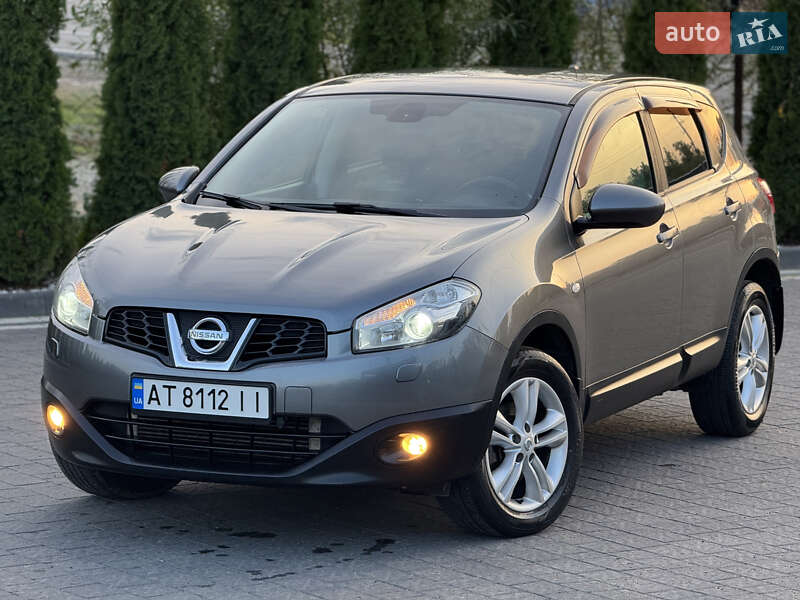 Позашляховик / Кросовер Nissan Qashqai 2011 в Надвірній