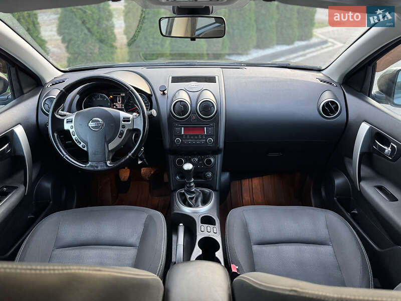 Позашляховик / Кросовер Nissan Qashqai 2011 в Надвірній