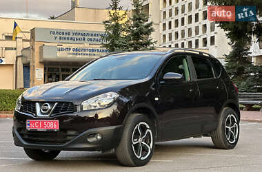 Внедорожник / Кроссовер Nissan Qashqai 2010 в 