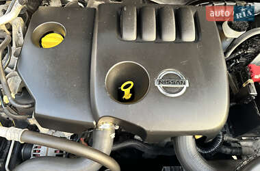Внедорожник / Кроссовер Nissan Qashqai 2010 в 