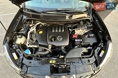 Внедорожник / Кроссовер Nissan Qashqai 2010 в 