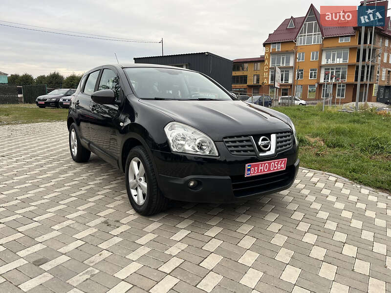 Внедорожник / Кроссовер Nissan Qashqai 2008 в 