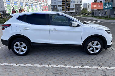 Внедорожник / Кроссовер Nissan Qashqai 2018 в 