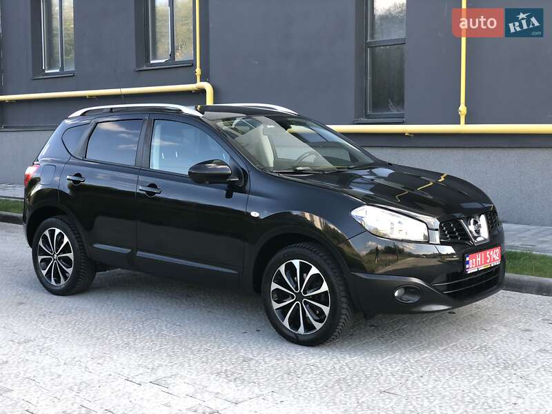 Внедорожник / Кроссовер Nissan Qashqai 2013 в Львове
