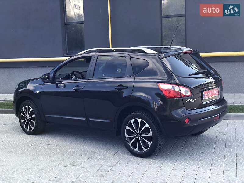 Внедорожник / Кроссовер Nissan Qashqai 2013 в Львове