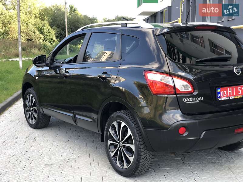 Внедорожник / Кроссовер Nissan Qashqai 2013 в Львове