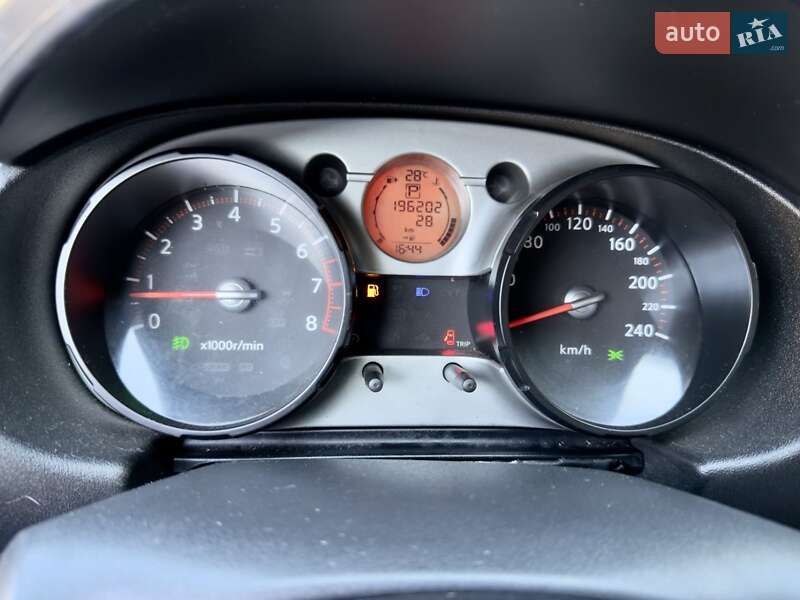 Внедорожник / Кроссовер Nissan Qashqai 2008 в Тячеве