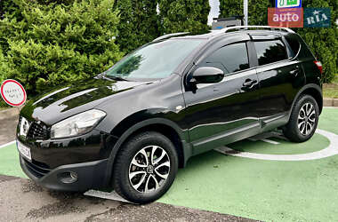Внедорожник / Кроссовер Nissan Qashqai 2012 в Дубно