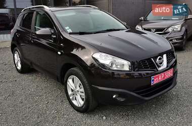 Позашляховик / Кросовер Nissan Qashqai 2010 в Хмельницькому