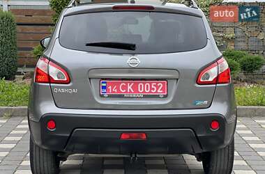 Внедорожник / Кроссовер Nissan Qashqai 2013 в 