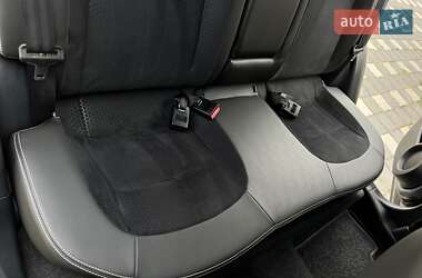 Внедорожник / Кроссовер Nissan Qashqai 2013 в 