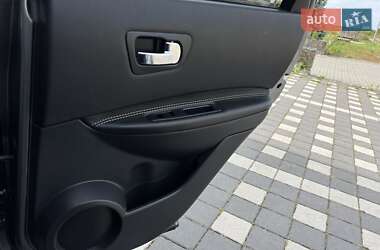 Внедорожник / Кроссовер Nissan Qashqai 2013 в 