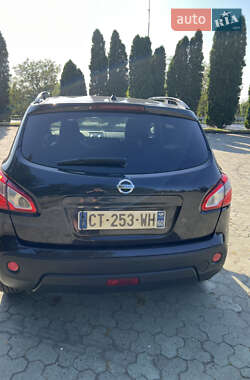 Внедорожник / Кроссовер Nissan Qashqai 2013 в 