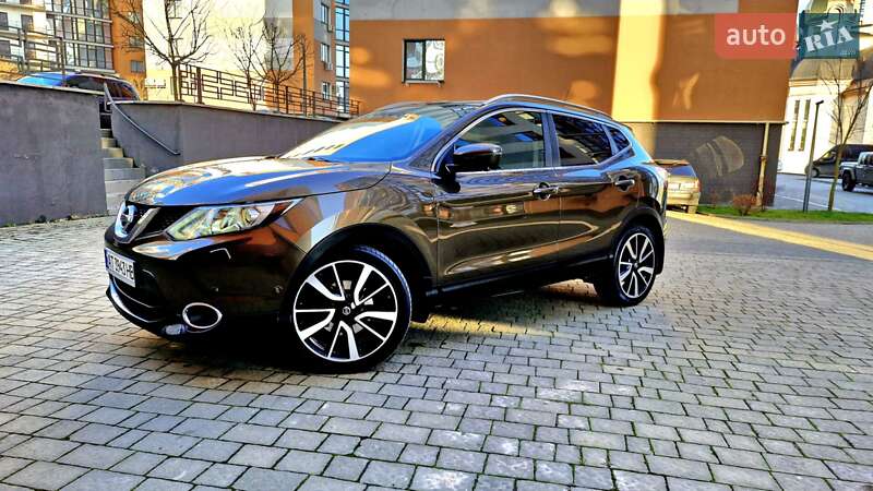 Внедорожник / Кроссовер Nissan Qashqai 2014 в Ивано-Франковске фото 2 Внедорожник / Кроссовер Nissan Qashqai 2014 в Ивано-Франковске