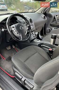 Внедорожник / Кроссовер Nissan Qashqai 2007 в 