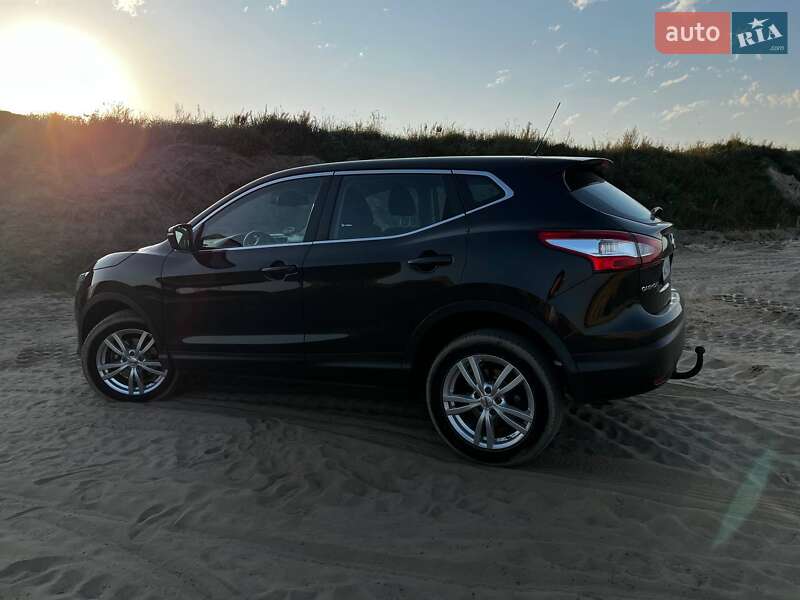 Внедорожник / Кроссовер Nissan Qashqai 2014 в Камне-Каширском