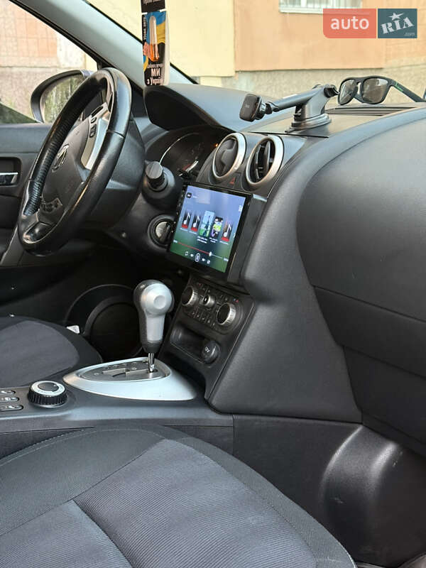 Внедорожник / Кроссовер Nissan Qashqai 2012 в Решетиловке