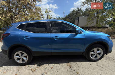 Внедорожник / Кроссовер Nissan Qashqai 2019 в 