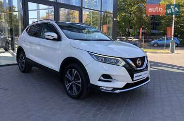 Внедорожник / Кроссовер Nissan Qashqai 2020 в 