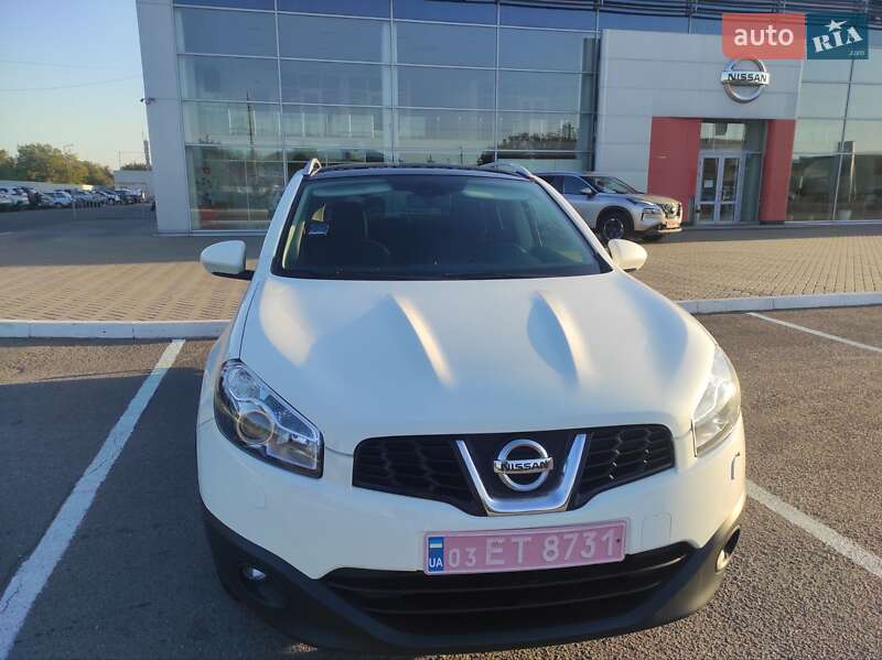 Внедорожник / Кроссовер Nissan Qashqai 2011 в Полтаве
