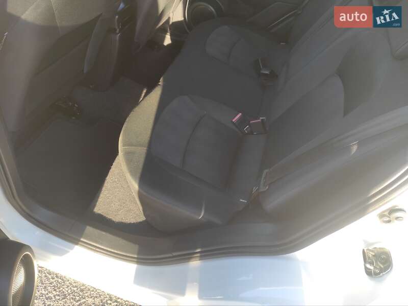 Внедорожник / Кроссовер Nissan Qashqai 2011 в Полтаве