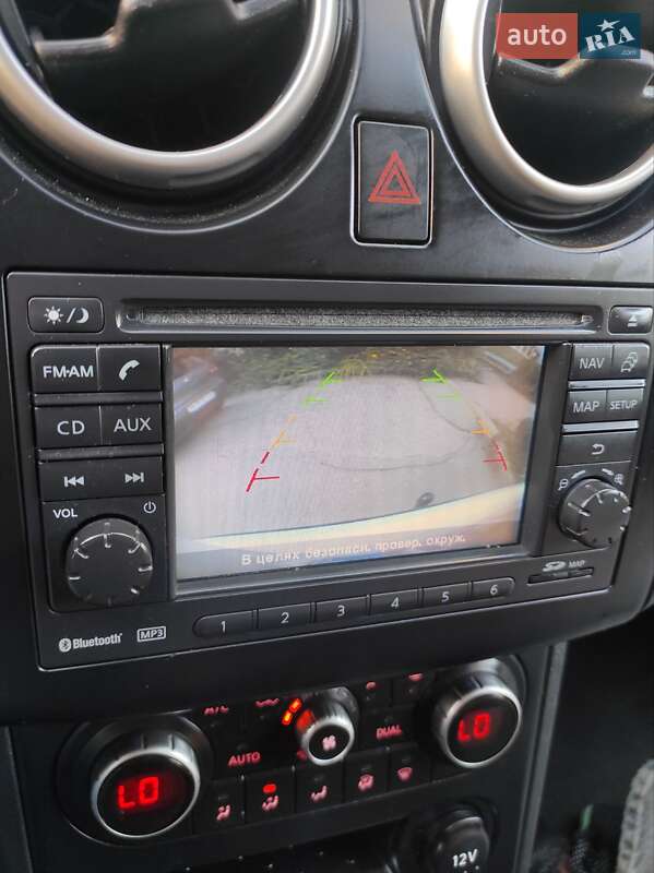 Внедорожник / Кроссовер Nissan Qashqai 2011 в Полтаве