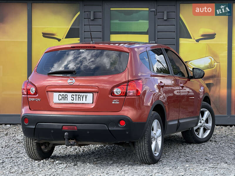 Позашляховик / Кросовер Nissan Qashqai 2008 в Стрию