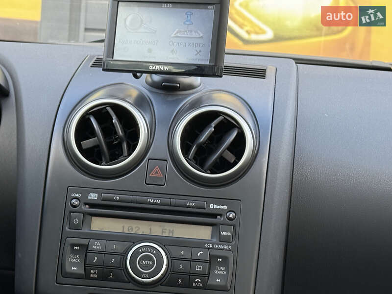 Позашляховик / Кросовер Nissan Qashqai 2008 в Стрию